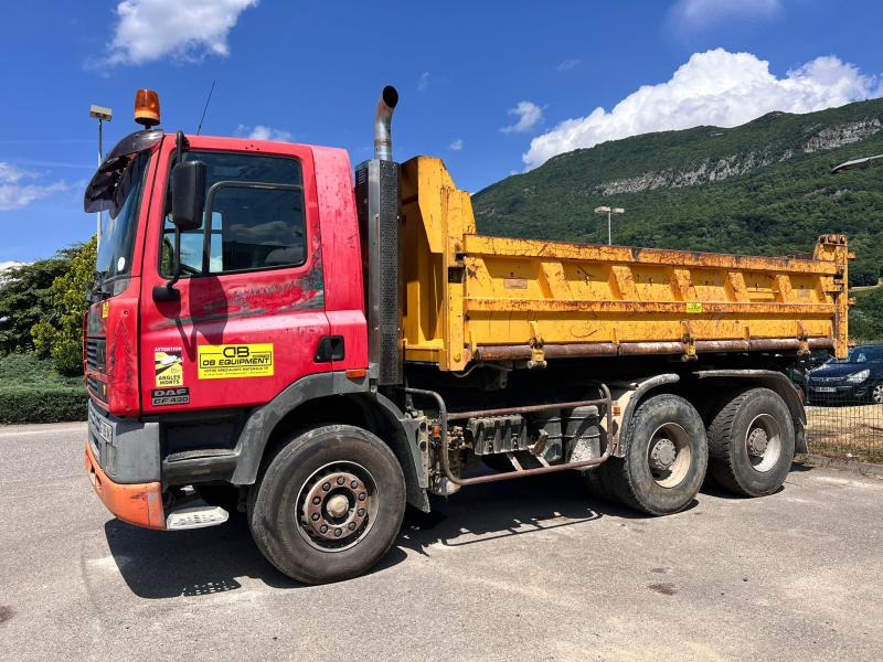 DAF CF 430 Camion 6x4 Bi-benne - Tovornjak prekucnik: slika 2 DAF CF 430 Camion 6x4 Bi-benne - Tovornjak prekucnik: slika 2