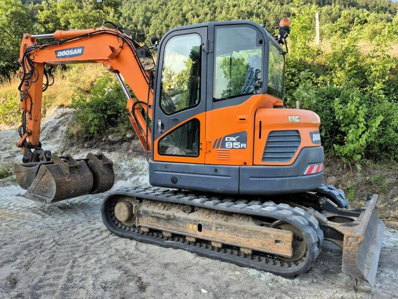 Doosan DX85R-3 PELLE A CHENILLES 8,5T - Bager goseničar: slika 2 Doosan DX85R-3 PELLE A CHENILLES 8,5T - Bager goseničar: slika 2
