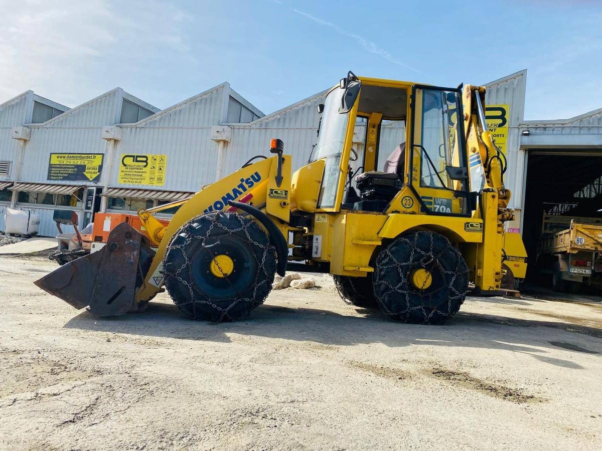 KOMATSU Tractopelle WB70 (NET DE TVA) - Bager nakladalec: slika 2 KOMATSU Tractopelle WB70 (NET DE TVA) - Bager nakladalec: slika 2