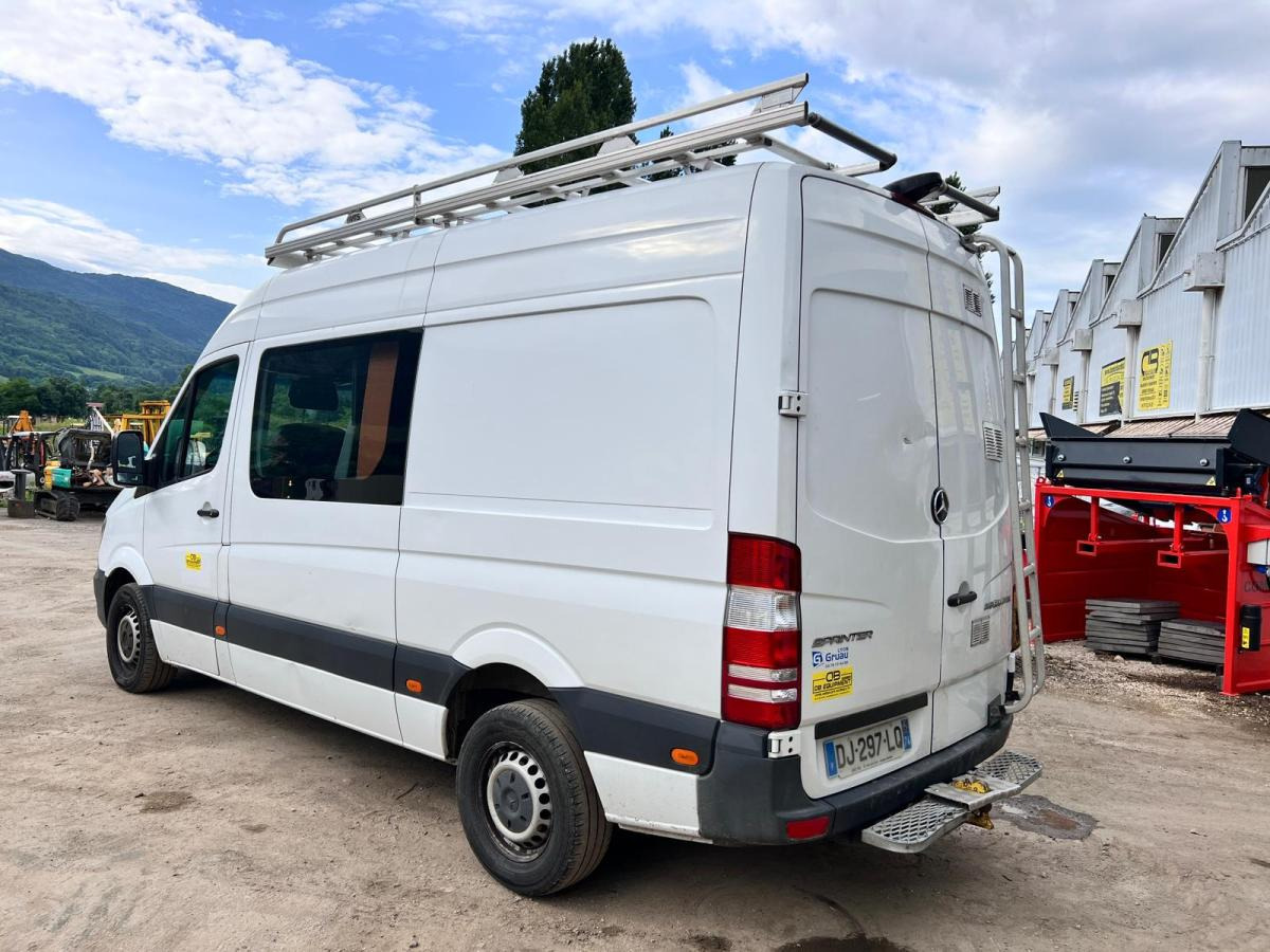 Mercedes SPRINTER 2 V6 3L 190cv - Furgon, Dostavno vozilo z dvojno kabino: slika 3 Mercedes SPRINTER 2 V6 3L 190cv - Furgon, Dostavno vozilo z dvojno kabino: slika 3