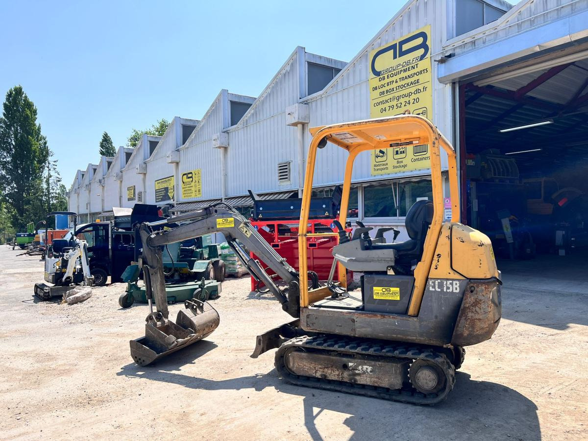 Volvo EC15 B XT MINIPELLE 1,5T - Mini bager: slika 2 Volvo EC15 B XT MINIPELLE 1,5T - Mini bager: slika 2