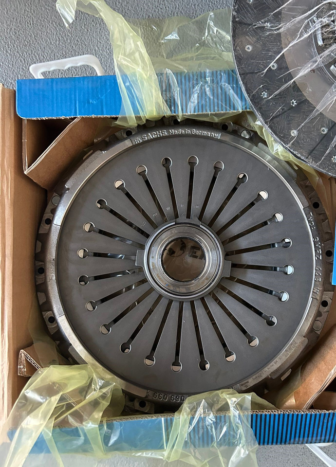 SACHS MANKAT 1-CLUTCH SET (DISC+PLATE+BEARING) - Sklopka in deli za Tovornjak: slika 1 SACHS MANKAT 1-CLUTCH SET (DISC+PLATE+BEARING) - Sklopka in deli za Tovornjak: slika 1