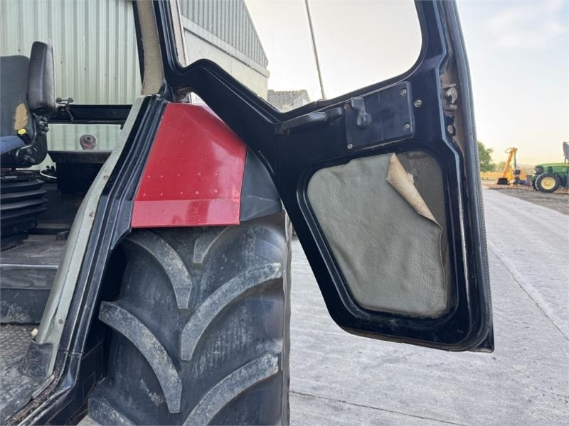 Case International 1056XL 2WD  lizing Case International 1056XL 2WD: slika 12