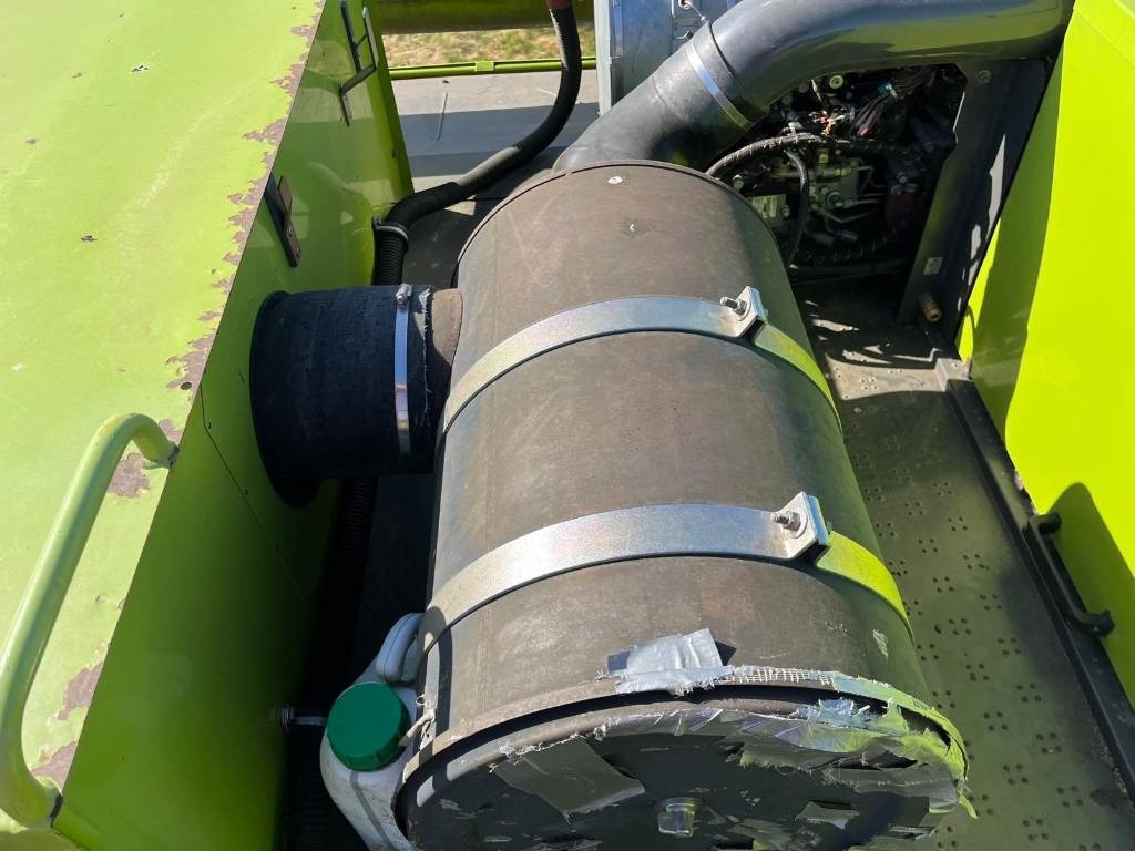 Claas 750TT c/w V900 Header - Kombajn harvester: slika 5 Claas 750TT c/w V900 Header - Kombajn harvester: slika 5