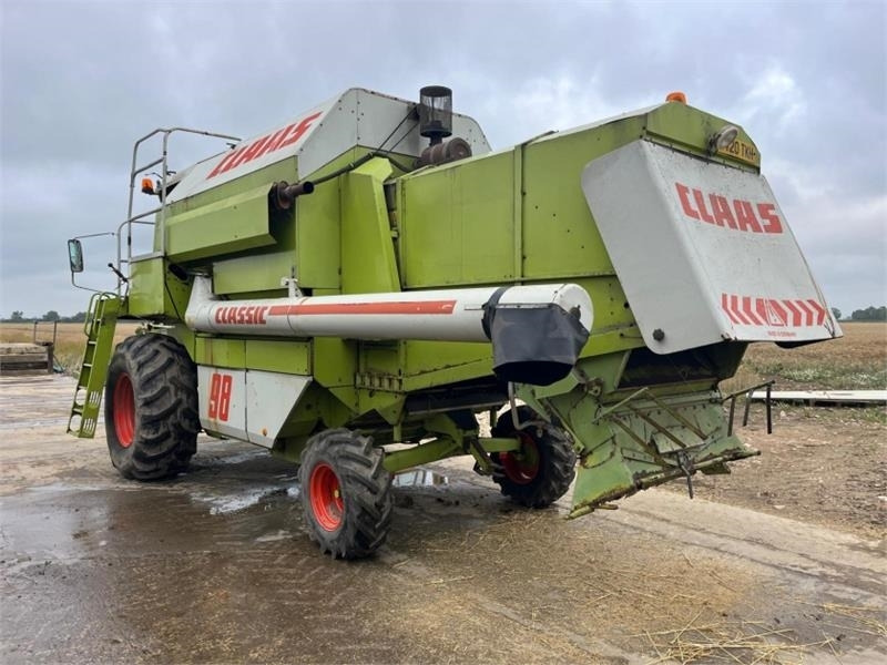 Claas Claas Dominator Classic 98 c/w C450 Header - Priključek za kombajn: slika 2 Claas Claas Dominator Classic 98 c/w C450 Header - Priključek za kombajn: slika 2