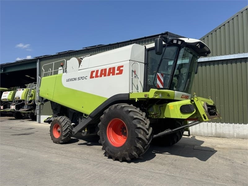 Claas Lexion 570c c/w V750 Header **F - Priključek za kombajn: slika 1 Claas Lexion 570c c/w V750 Header **F - Priključek za kombajn: slika 1