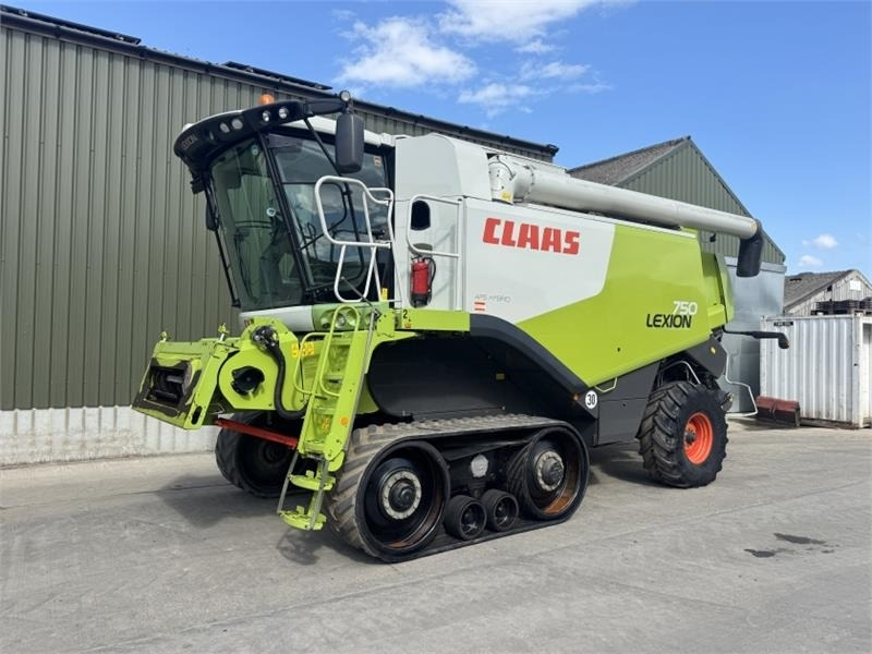 Claas Lexion 750TT APS Hybrid c/w V90 - Priključek za kombajn: slika 1 Claas Lexion 750TT APS Hybrid c/w V90 - Priključek za kombajn: slika 1