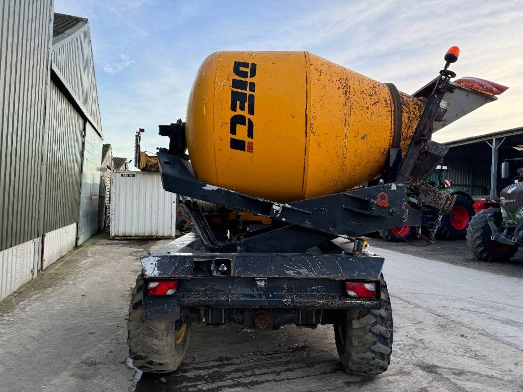 Dieci LH 683 Self Propelled Cement Mixer - Avtomešalec: slika 2 Dieci LH 683 Self Propelled Cement Mixer - Avtomešalec: slika 2