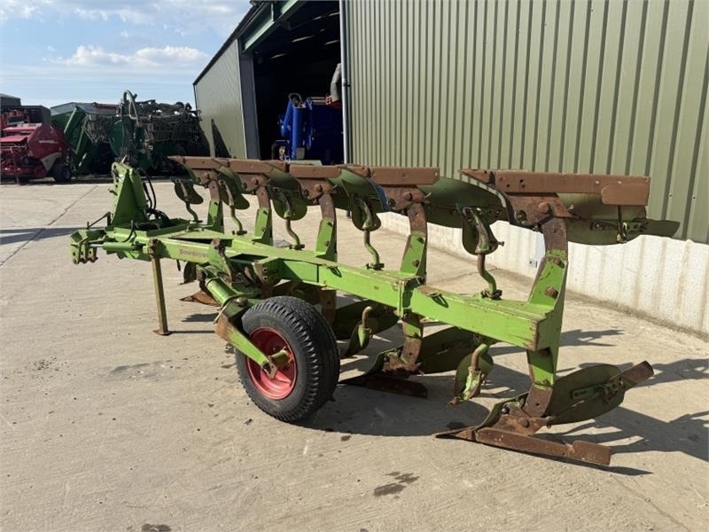 Dowdeswell DP7 4+1 - Plug: slika 2 Dowdeswell DP7 4+1 - Plug: slika 2