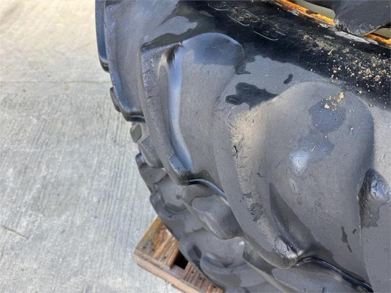 Firestone 340/85R36 and 380/90R50 New Holland Rowcrop Wheels - Gume in platišča za Kmetijski stroj: slika 4 Firestone 340/85R36 and 380/90R50 New Holland Rowcrop Wheels - Gume in platišča za Kmetijski stroj: slika 4