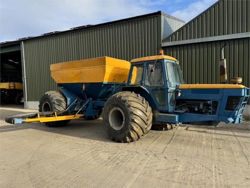 Ford 8210 Self Propelled Gravel Cart - Traktor: slika 5 Ford 8210 Self Propelled Gravel Cart - Traktor: slika 5