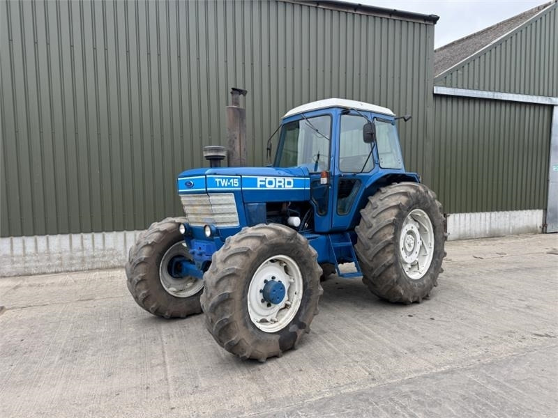Ford Ford TW-15 - Traktor: slika 1 Ford Ford TW-15 - Traktor: slika 1