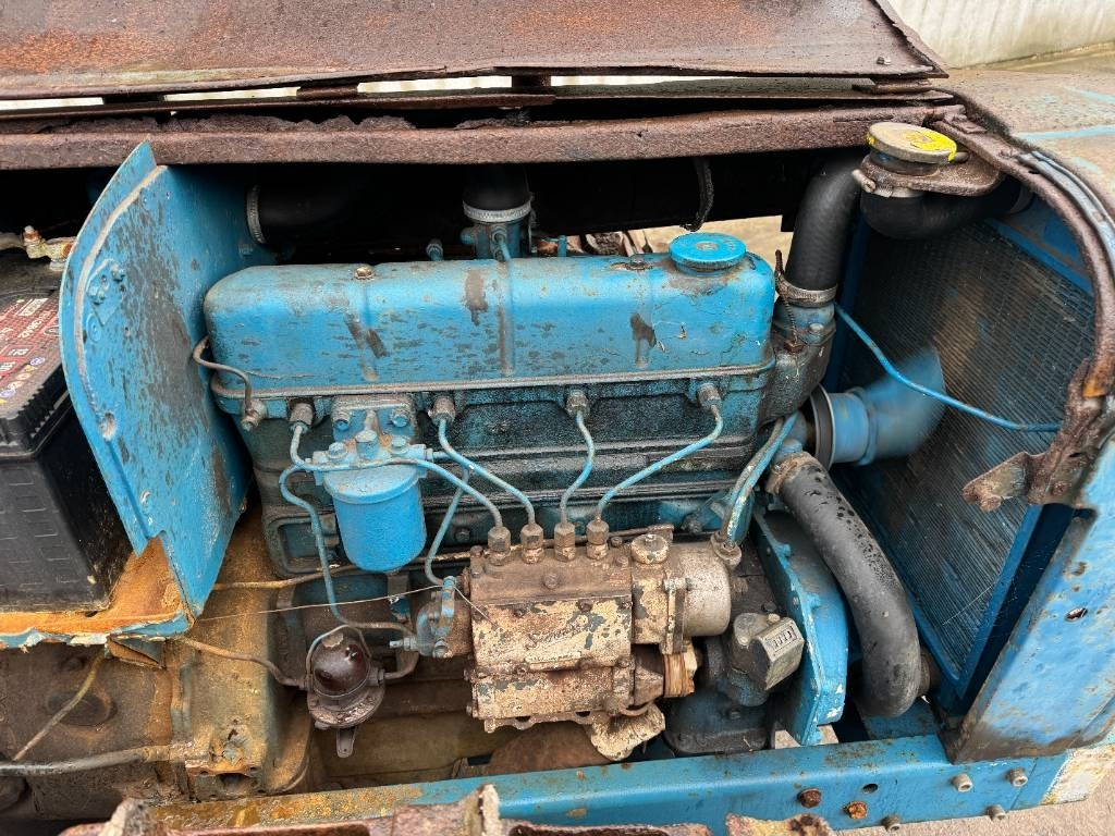 Fordson Major Crawler - Traktor: slika 4 Fordson Major Crawler - Traktor: slika 4