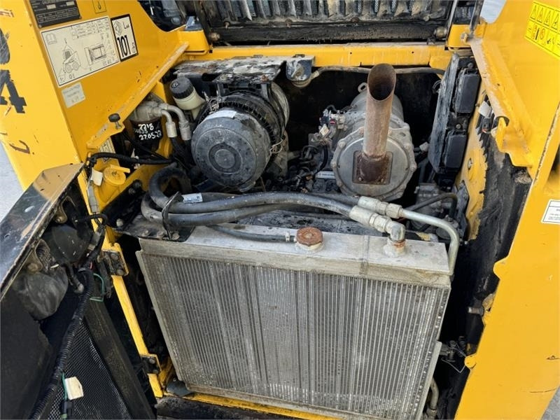 Mini nakladalec Gehl R165 Skid Steer: slika 10