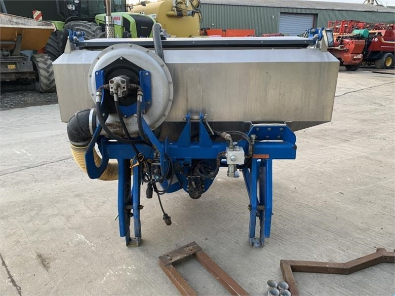 Horstine Front Fertiliser Tank - Trosilnik gnojila: slika 5 Horstine Front Fertiliser Tank - Trosilnik gnojila: slika 5