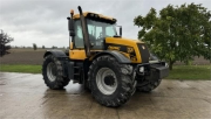JCB 3185 Fastrac Smoothshift - Traktor: slika 3 JCB 3185 Fastrac Smoothshift - Traktor: slika 3
