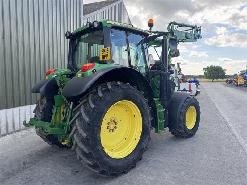 John Deere 6120M c/w 623R Loader **Low Hours** - Traktor: slika 4 John Deere 6120M c/w 623R Loader **Low Hours** - Traktor: slika 4