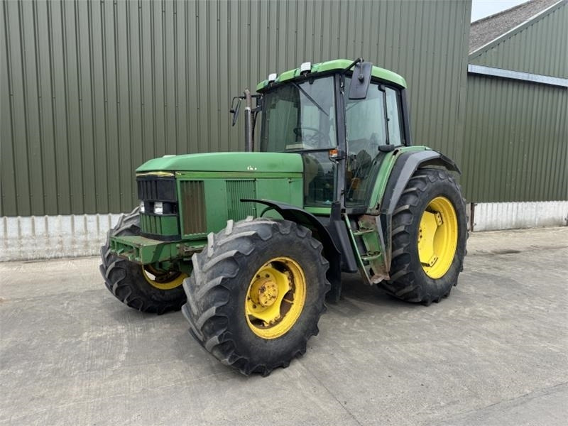 John Deere 6800  - Traktor: slika 1 John Deere 6800  - Traktor: slika 1