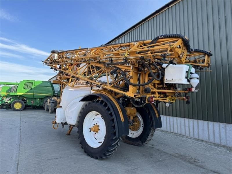 Knight Trailblazer 4200l 36m Trailed Sprayer - Škropilnica montirana na traktor: slika 3 Knight Trailblazer 4200l 36m Trailed Sprayer - Škropilnica montirana na traktor: slika 3
