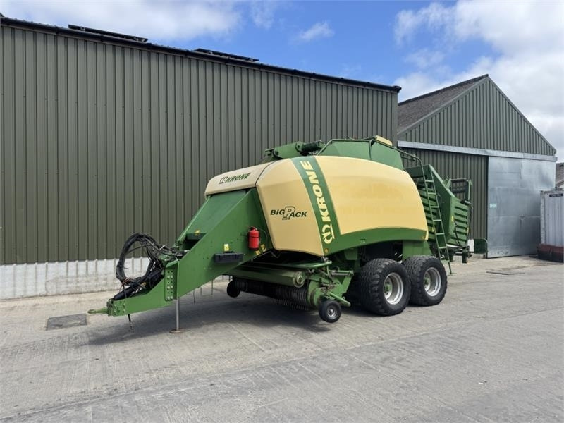 Krone Big Pack 12130 Square Baler - Balirka za kvadratne bale: slika 1 Krone Big Pack 12130 Square Baler - Balirka za kvadratne bale: slika 1