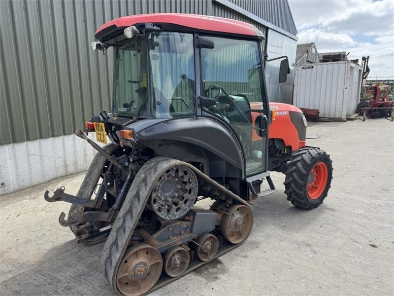 Kubota M8540 Narrow Half Track *85 HP* - Traktor: slika 4 Kubota M8540 Narrow Half Track *85 HP* - Traktor: slika 4