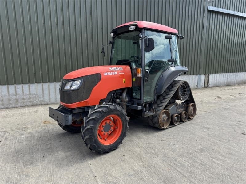 Kubota M8540 Narrow Half Track *85 HP* - Traktor: slika 1 Kubota M8540 Narrow Half Track *85 HP* - Traktor: slika 1