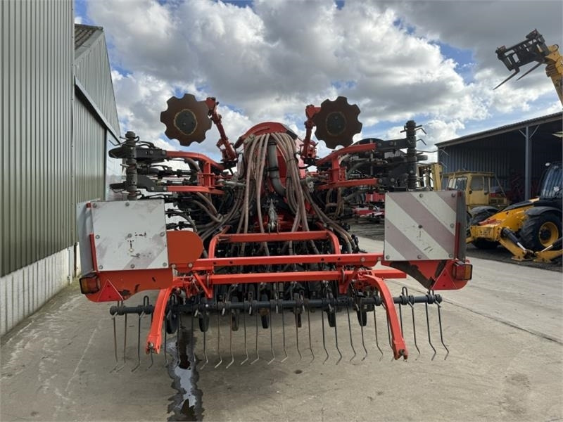 Kuhn Kuhn Speedliner 4000 Seed Drill - Sejalni kombajn: slika 3 Kuhn Kuhn Speedliner 4000 Seed Drill - Sejalni kombajn: slika 3