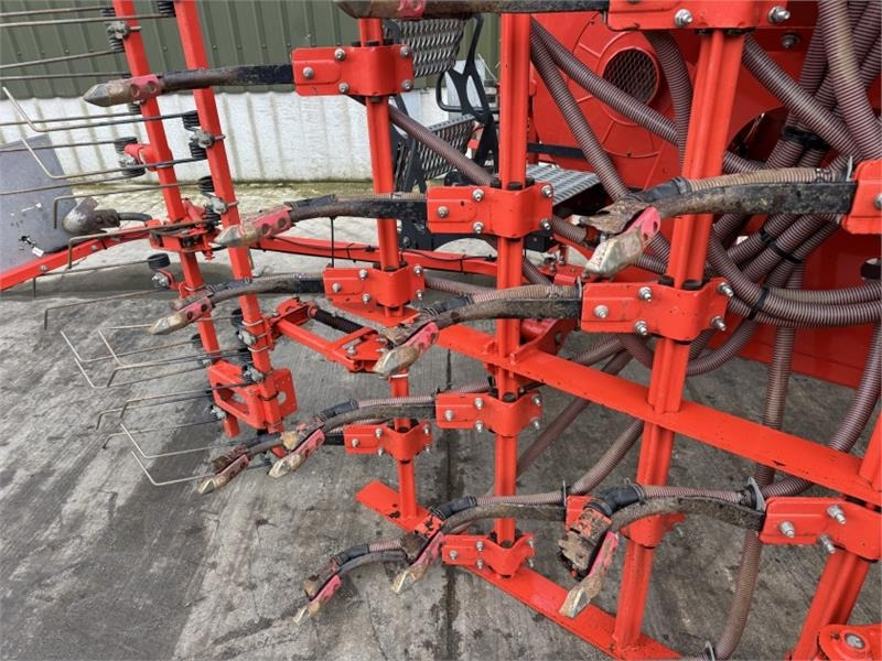 Sejalni kombajn Kuhn Megant 480 Tine Drill: slika 11