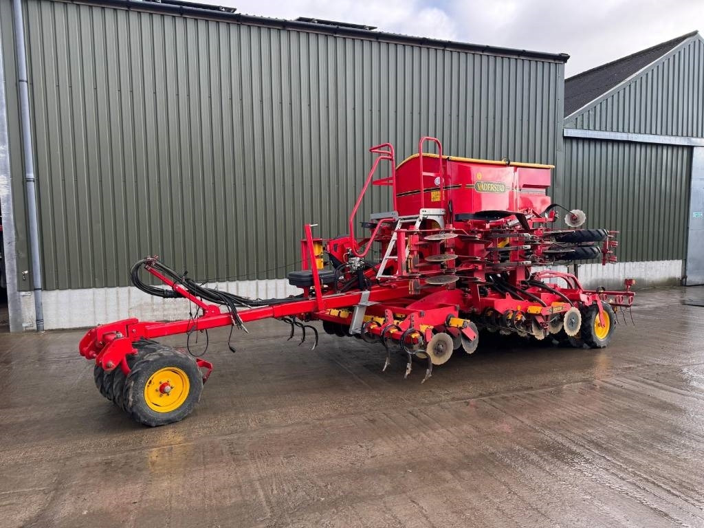 Vaderstad Rapid A400s - Sejalnica: slika 1 Vaderstad Rapid A400s - Sejalnica: slika 1