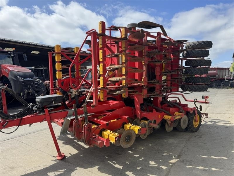 Vaderstad Rapid A600s **3 Row** - Sejalni kombajn: slika 4 Vaderstad Rapid A600s **3 Row** - Sejalni kombajn: slika 4