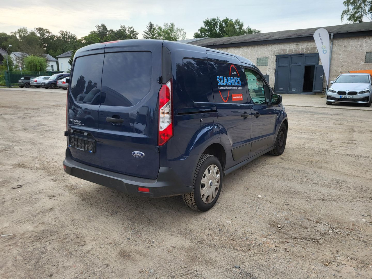 FORD Transit Connect 240 L1 Trend - Dostavno vozilo: slika 3 FORD Transit Connect 240 L1 Trend - Dostavno vozilo: slika 3