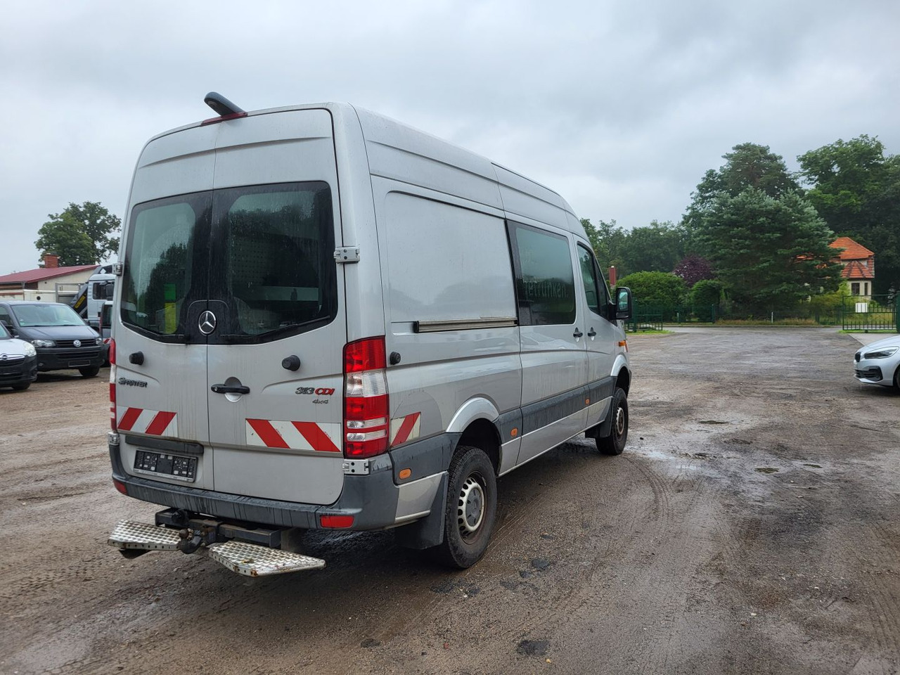 MERCEDES-BENZ Sprinter 313 CDI 4x4 - Dostavno vozilo: slika 3 MERCEDES-BENZ Sprinter 313 CDI 4x4 - Dostavno vozilo: slika 3