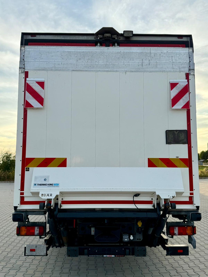 MAN TGM 15.290 / CHŁODNIA / WINDA / SCHMITZ / 18 PALET / AUTOMAT / NISKI PRZEBIEG / 2020 ROK / EURO 6 - Tovornjak hladilnik: slika 4 MAN TGM 15.290 / CHŁODNIA / WINDA / SCHMITZ / 18 PALET / AUTOMAT / NISKI PRZEBIEG / 2020 ROK / EURO 6 - Tovornjak hladilnik: slika 4