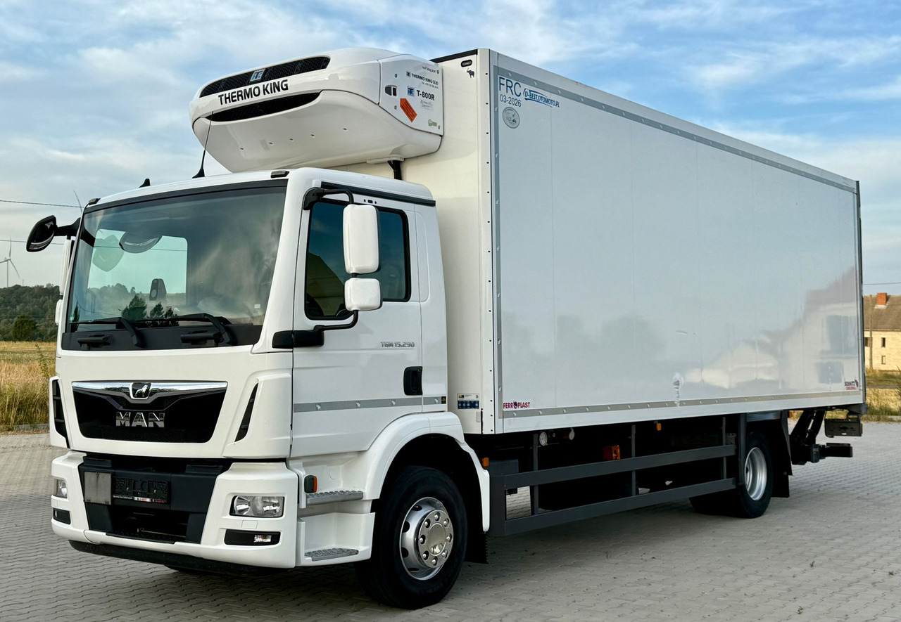 MAN TGM 15.290 / CHŁODNIA / WINDA / SCHMITZ / 18 PALET / AUTOMAT / NISKI PRZEBIEG / 2020 ROK / EURO 6 - Tovornjak hladilnik: slika 2 MAN TGM 15.290 / CHŁODNIA / WINDA / SCHMITZ / 18 PALET / AUTOMAT / NISKI PRZEBIEG / 2020 ROK / EURO 6 - Tovornjak hladilnik: slika 2
