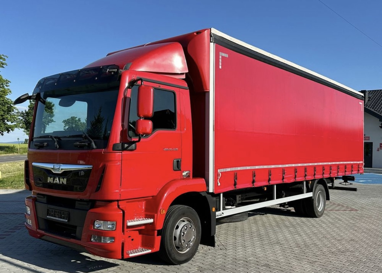 MAN TGM 15.290 / FIRANKA / 21 EUROPALET / AUTOMAT - Tovornjak s ponjavo: slika 2 MAN TGM 15.290 / FIRANKA / 21 EUROPALET / AUTOMAT - Tovornjak s ponjavo: slika 2