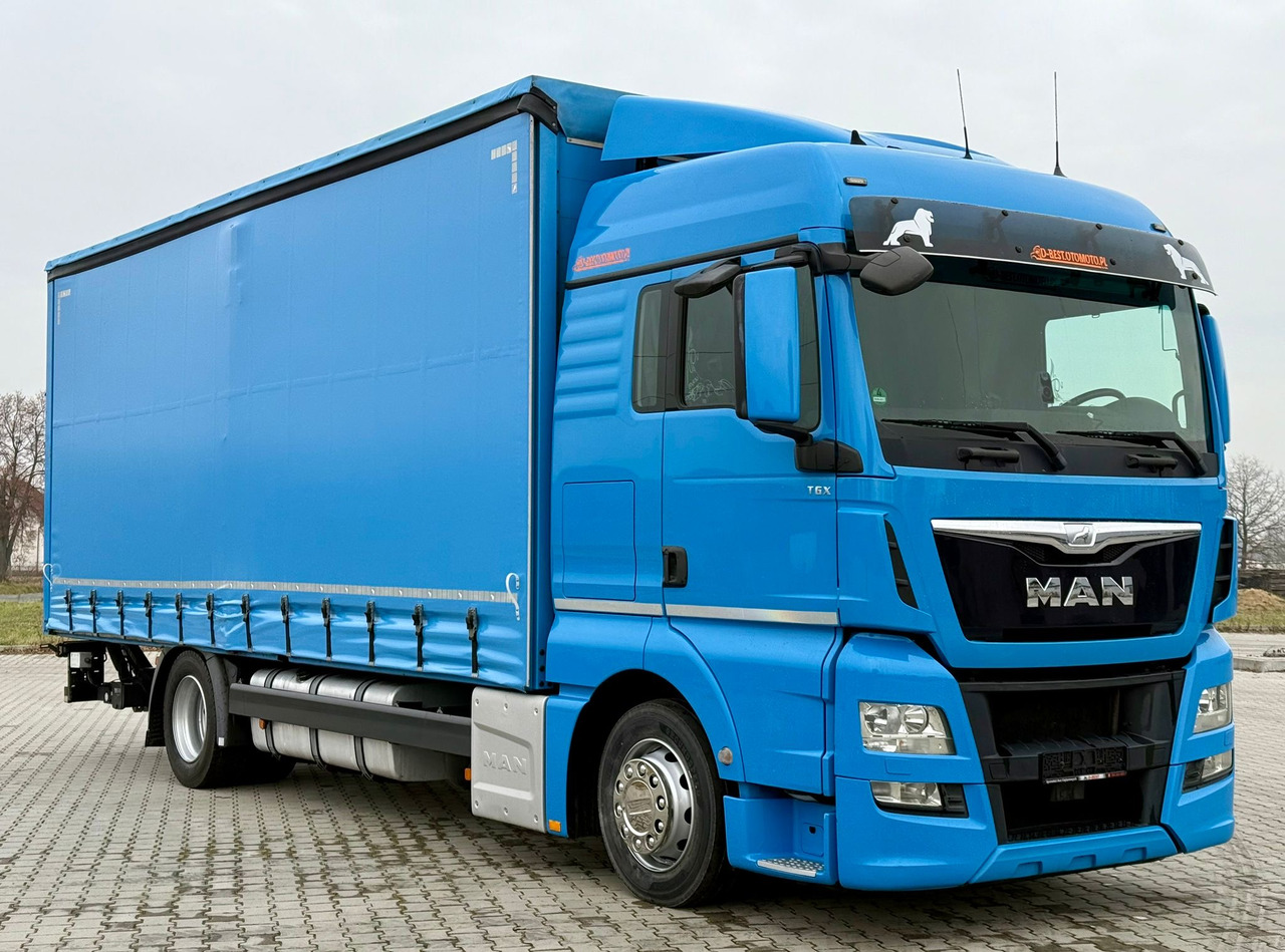 MAN TGX 18.360 / FIRANKA / WINDA / AUTOMAT / NOWE OPONY / EURO 6 / SYPIALKA / SPROWADZONY - Tovornjak s ponjavo: slika 1 MAN TGX 18.360 / FIRANKA / WINDA / AUTOMAT / NOWE OPONY / EURO 6 / SYPIALKA / SPROWADZONY - Tovornjak s ponjavo: slika 1