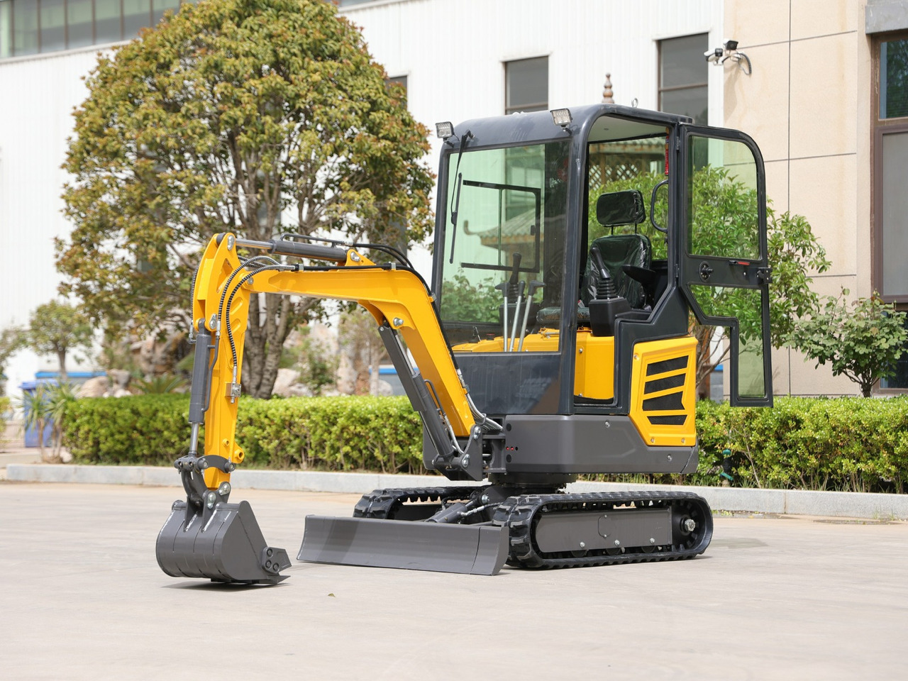KUBOTA Diesel Mini excavator 1.8 Ton - Müller Machinery MB 18 - VKSH - Mini bager: slika 1 KUBOTA Diesel Mini excavator 1.8 Ton - Müller Machinery MB 18 - VKSH - Mini bager: slika 1