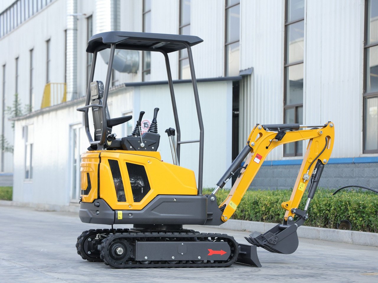 Müller Machinery Diesel Mini excavator 1.6 Ton - Müller Machinery MB 16 - SH Laidong LL380B motor - Mini bager: slika 3 Müller Machinery Diesel Mini excavator 1.6 Ton - Müller Machinery MB 16 - SH Laidong LL380B motor - Mini bager: slika 3