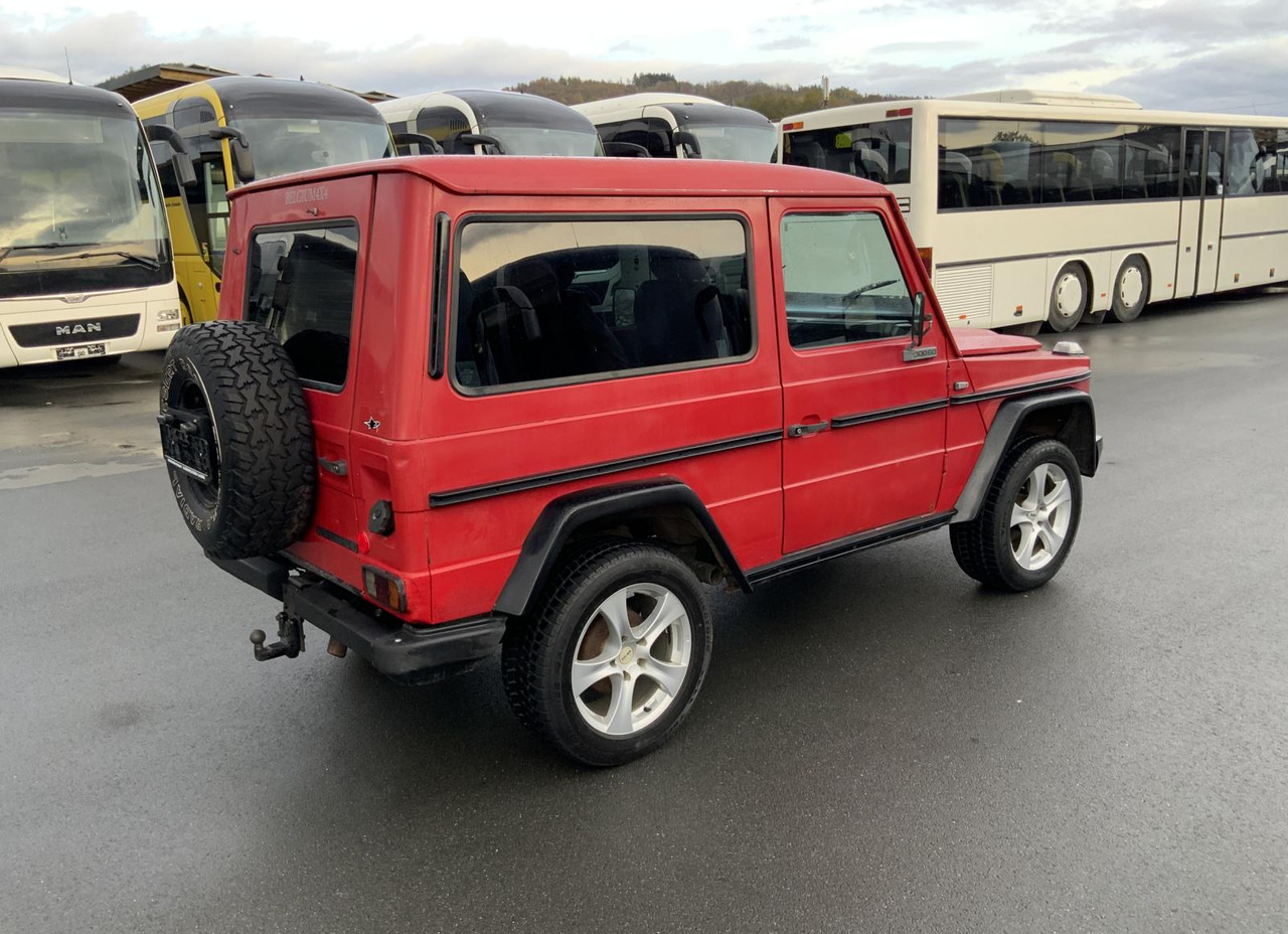 Mercedes-Benz G 300 - Avtomobil: slika 4 Mercedes-Benz G 300 - Avtomobil: slika 4