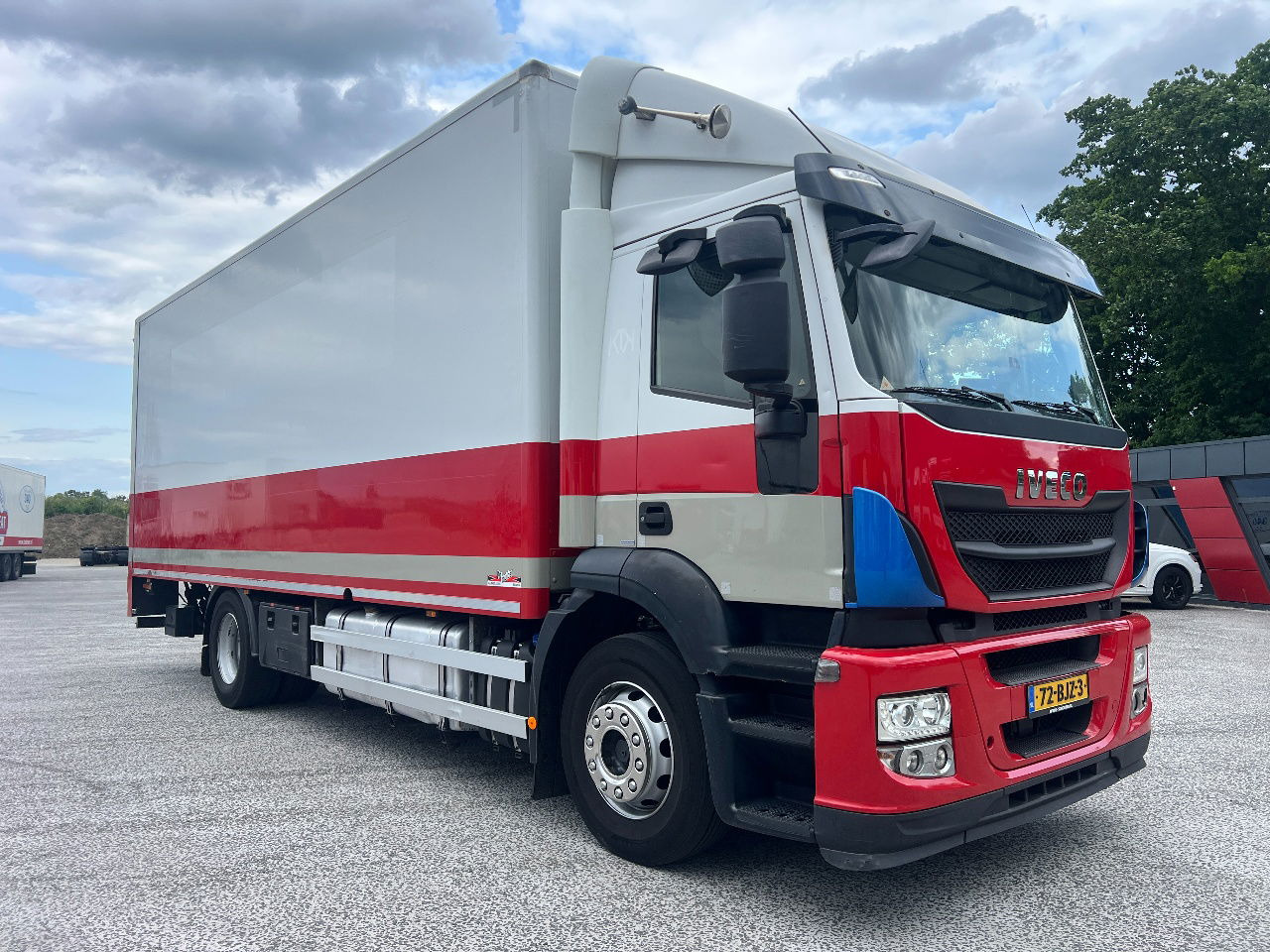 Iveco Stralis 310 AD, 19Ton, Euro 6 - Tovornjak zabojnik: slika 2 Iveco Stralis 310 AD, 19Ton, Euro 6 - Tovornjak zabojnik: slika 2
