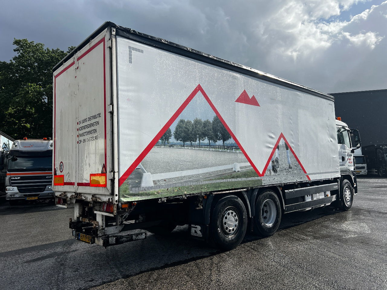 MAN TGS 26.400 6x2, Euro 5 - Tovornjak s ponjavo: slika 3 MAN TGS 26.400 6x2, Euro 5 - Tovornjak s ponjavo: slika 3