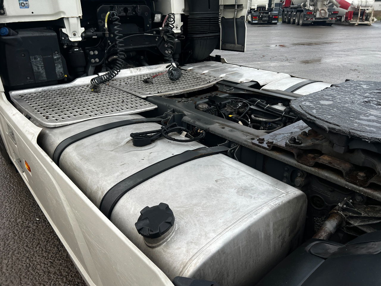 DAF XF 460 SSC, Retarder, Full spoiler - Vlačilec: slika 5 DAF XF 460 SSC, Retarder, Full spoiler - Vlačilec: slika 5