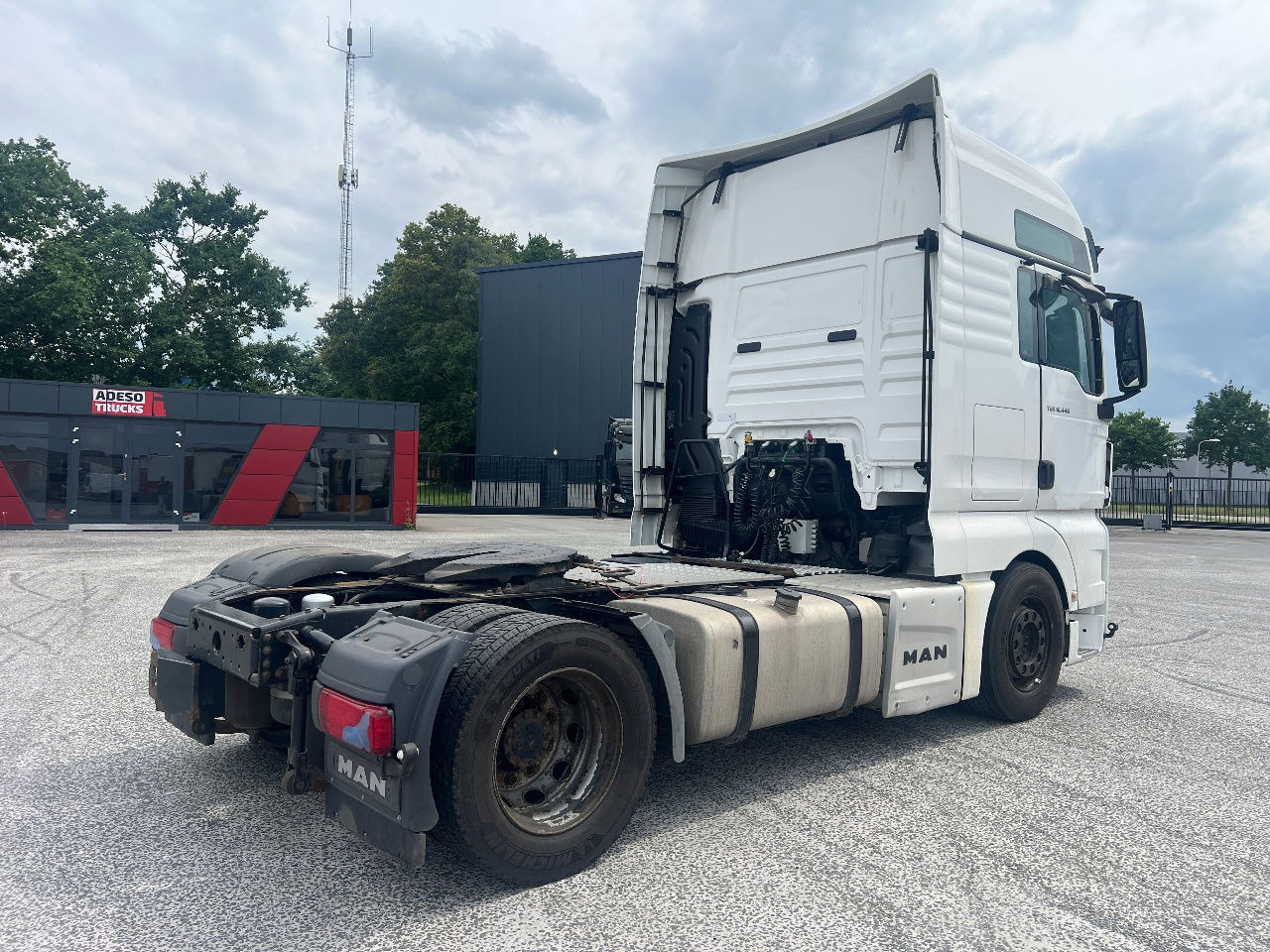 MAN TGX 18.440 XXL, LLS-U mega - Vlačilec: slika 3 MAN TGX 18.440 XXL, LLS-U mega - Vlačilec: slika 3