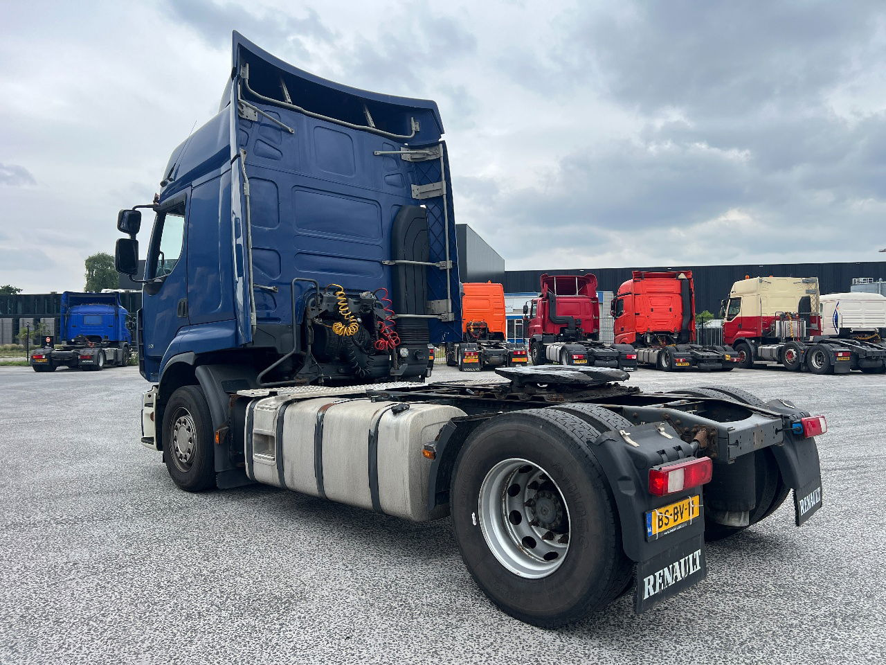 Renault Premium 380 Euro 3, NL Truck - Vlačilec: slika 4 Renault Premium 380 Euro 3, NL Truck - Vlačilec: slika 4
