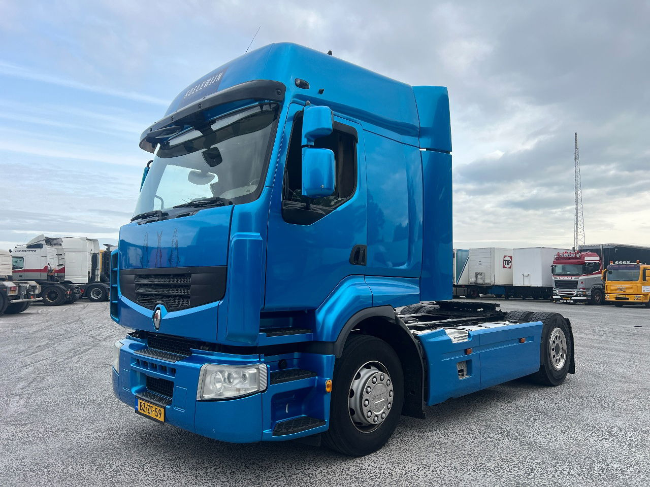Renault Premium 410 Full spoilers, NL Truck - Vlačilec: slika 1 Renault Premium 410 Full spoilers, NL Truck - Vlačilec: slika 1