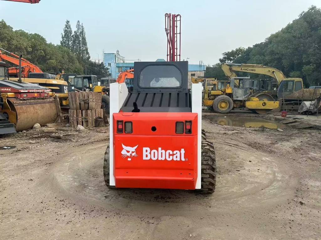 Bobcat S 185 - Mini nakladalec: slika 2 Bobcat S 185 - Mini nakladalec: slika 2