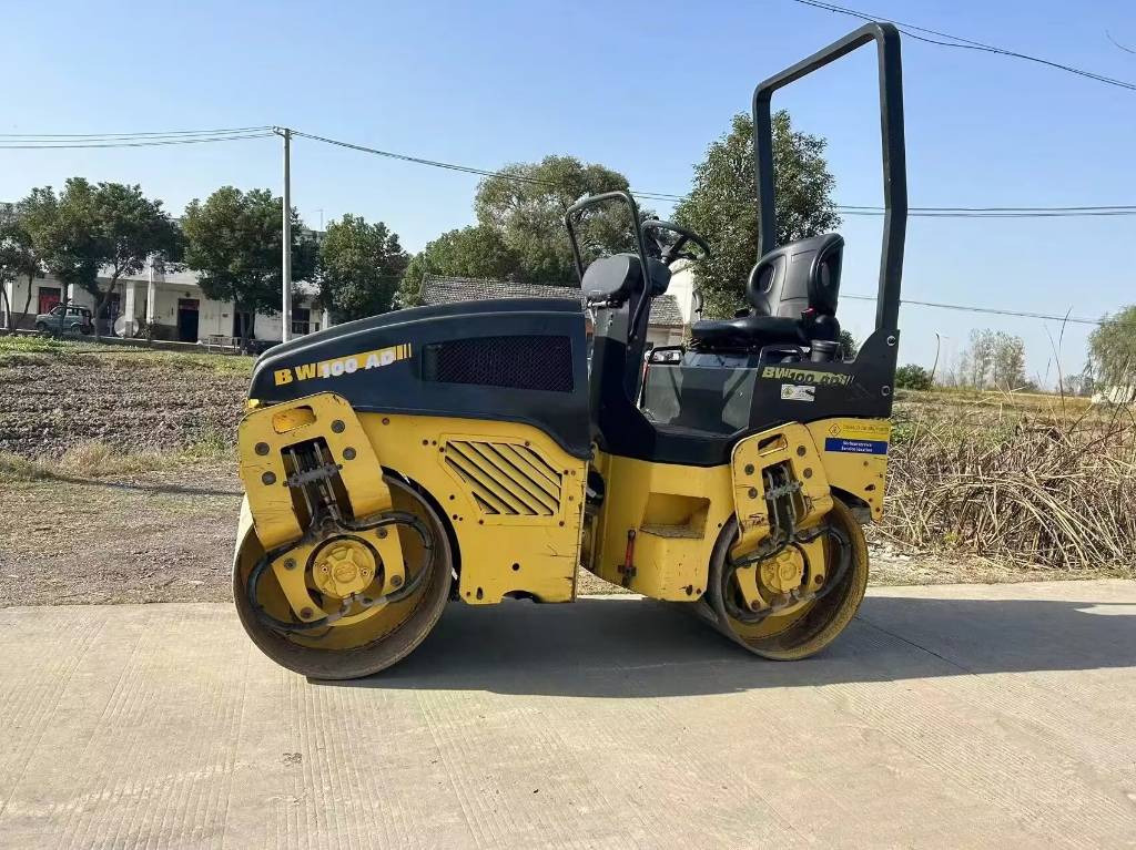 Bomag BW 100 AD - Cestni valjar: slika 2 Bomag BW 100 AD - Cestni valjar: slika 2