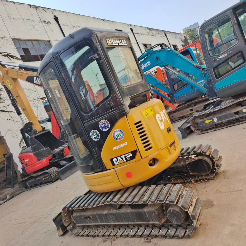 CAT 303 CR - Mini bager: slika 4 CAT 303 CR - Mini bager: slika 4