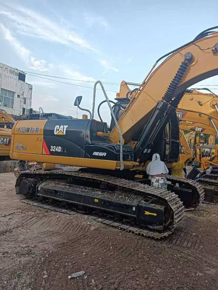 Bager goseničar CAT 324 D2L: slika 19 Bager goseničar CAT 324 D2L: slika 19