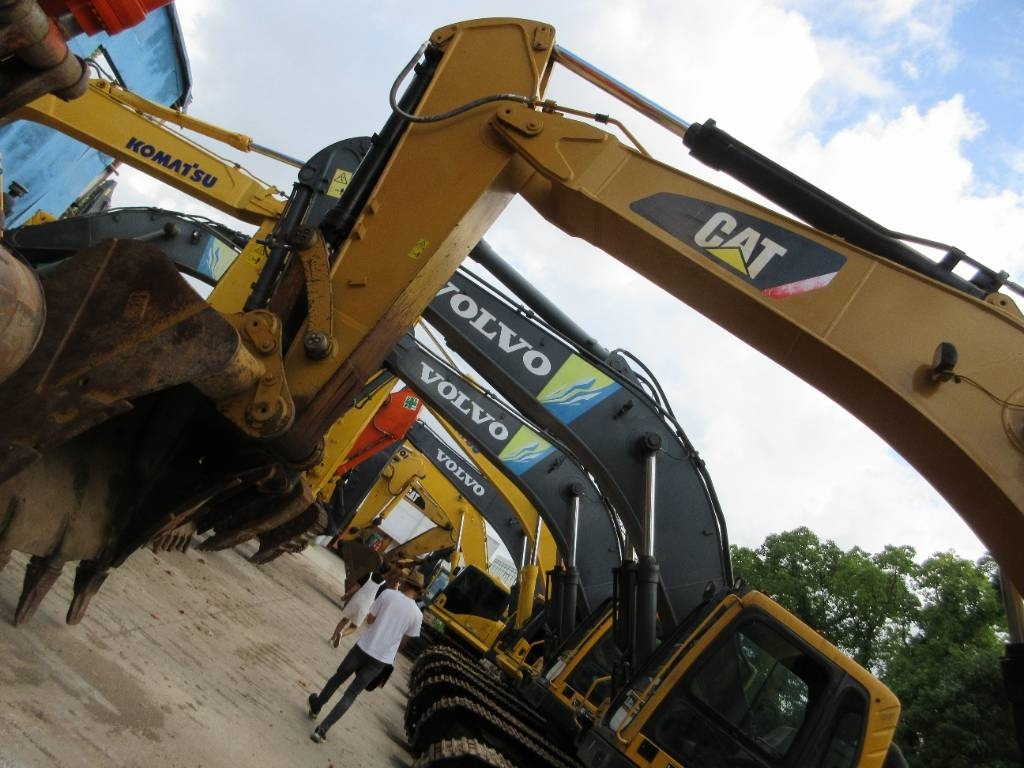 CAT 340 D L - Bager goseničar: slika 2 CAT 340 D L - Bager goseničar: slika 2